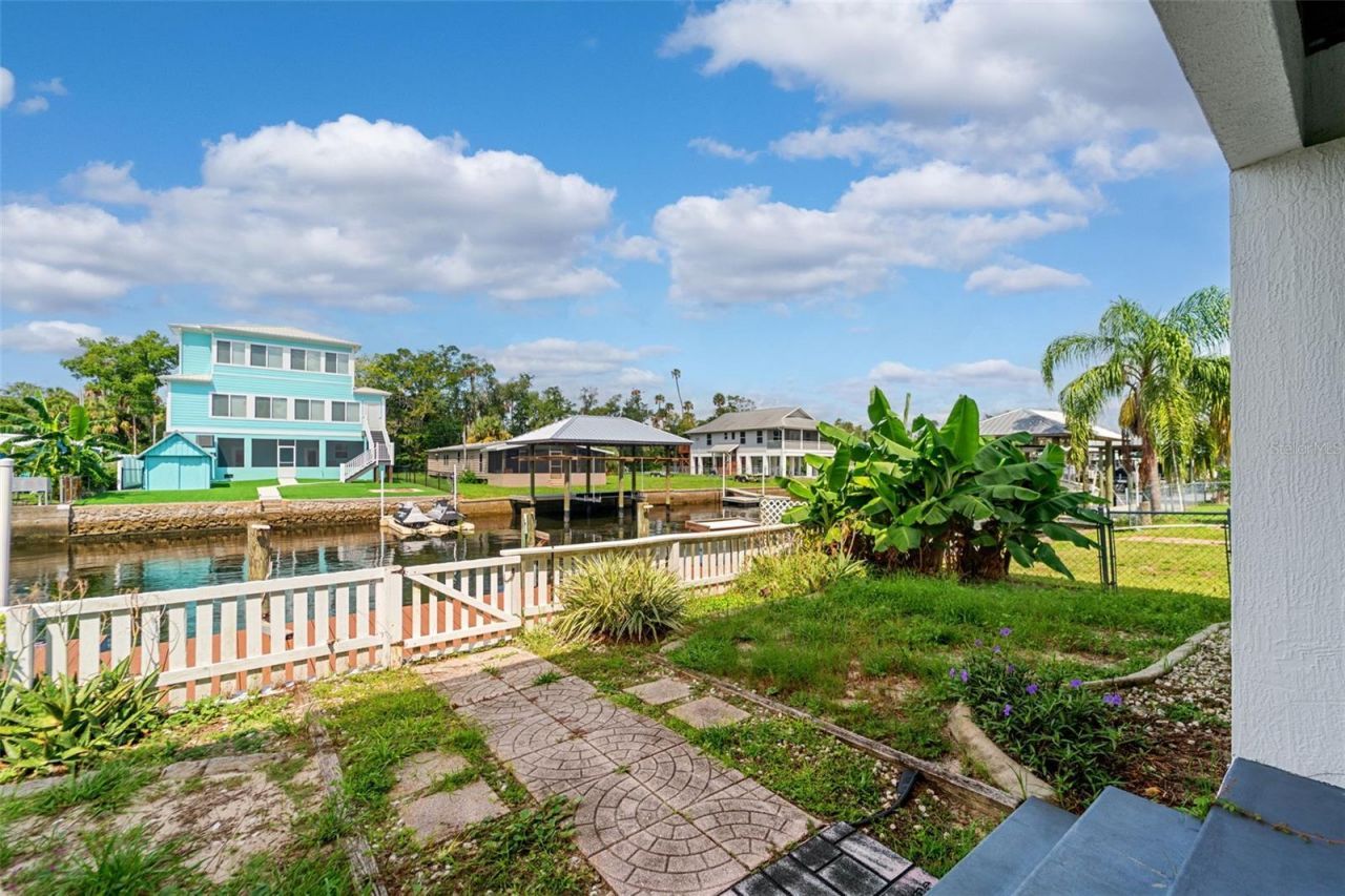 2730 N Comanche Point, Crystal River, FL 34429 Photo