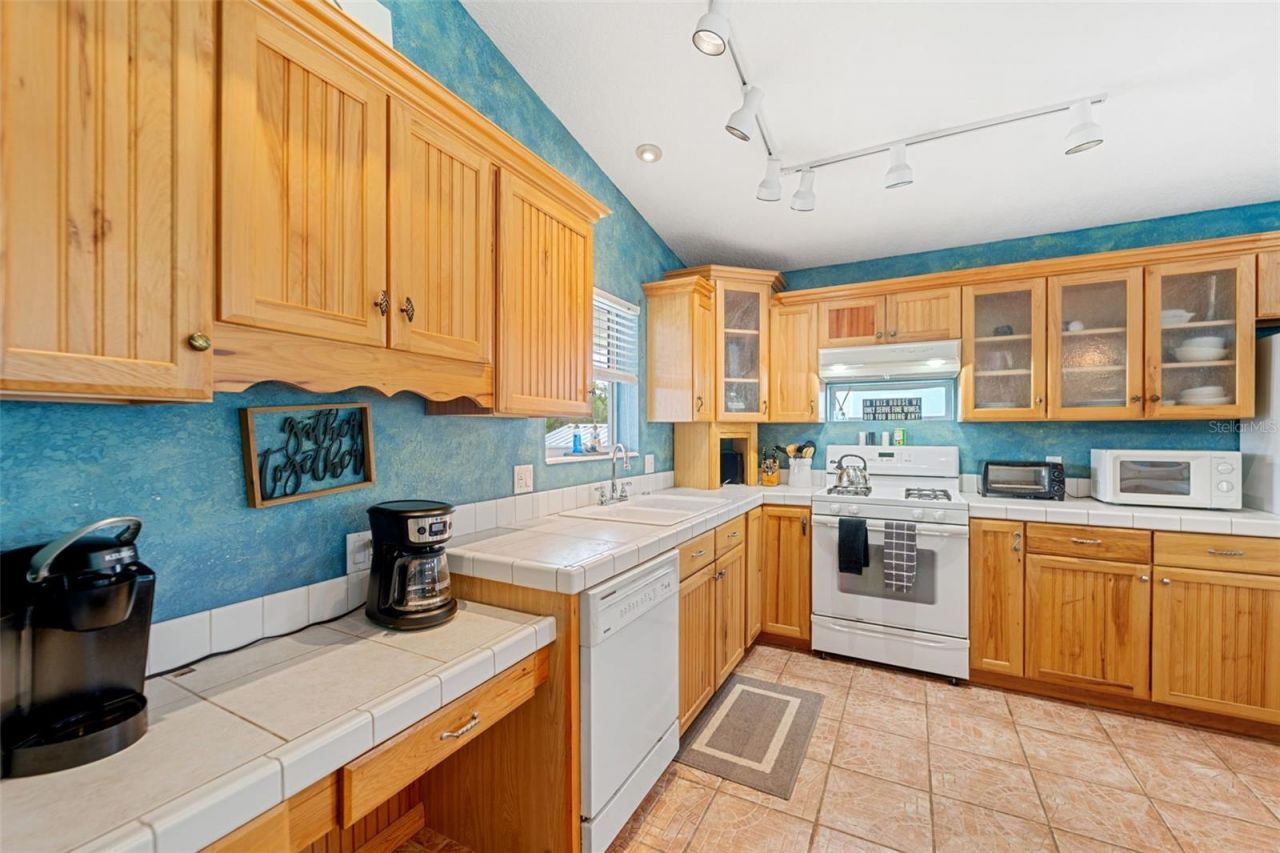 2730 N Comanche Point, Crystal River, FL 34429 Photo