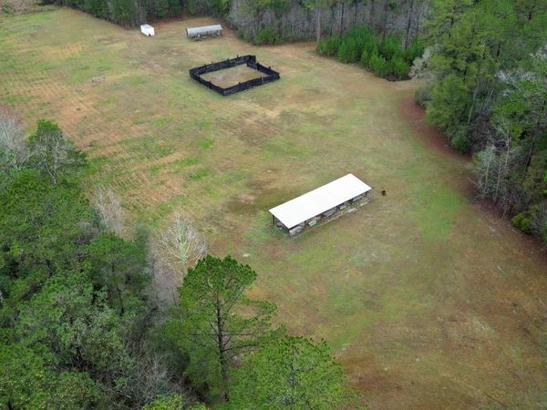 26070 Blue Star Highway, Quincy, FL 32351