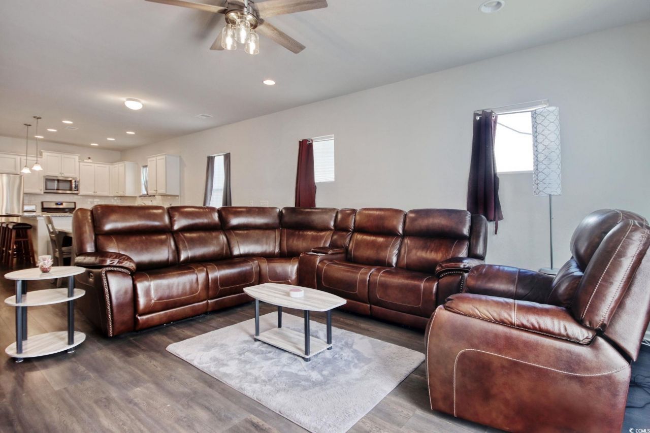 2942 Ellesmere Circle Photo 12