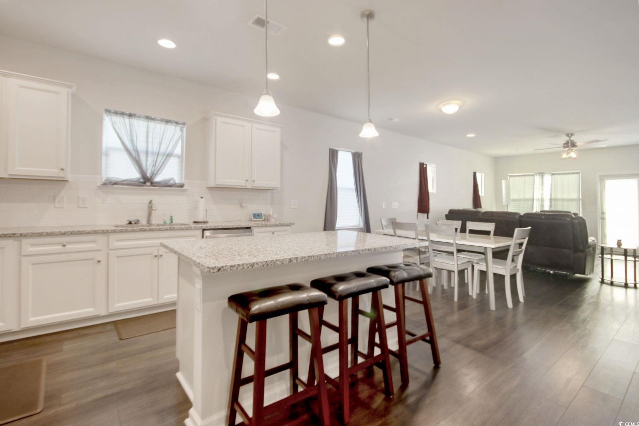 2942 Ellesmere Circle Photo 9