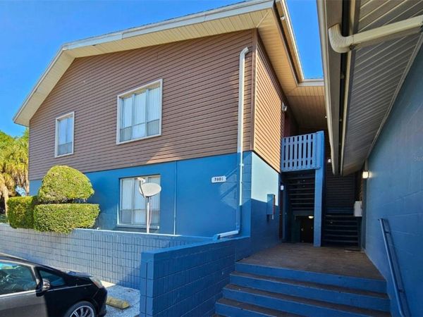 7601 PAULA DRIVE, Unit 2, TAMPA, FL 33615