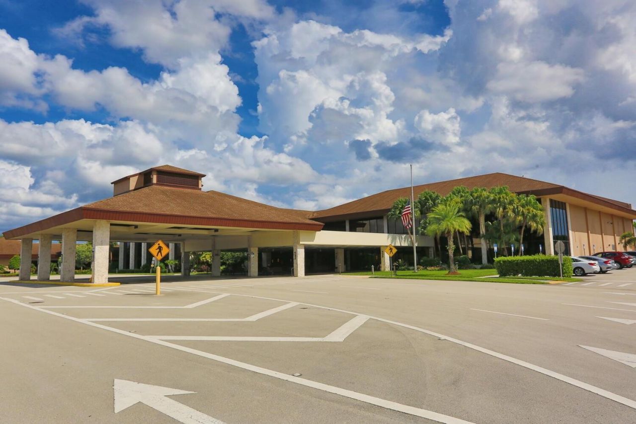 13001 SW 11th Court, Unit 307, Hollywood, FL 33027 Photo