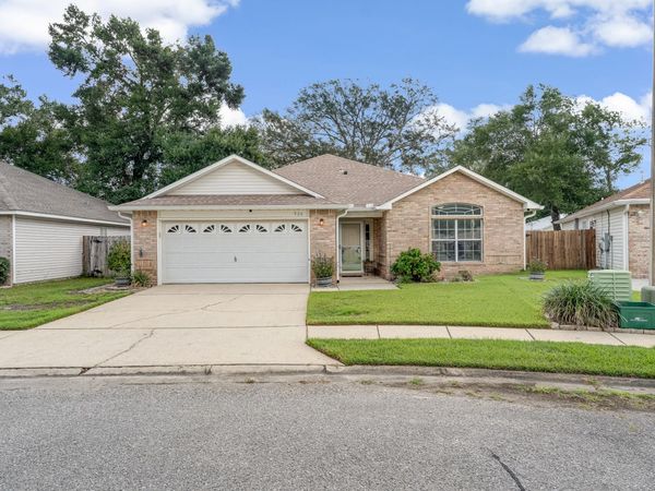 926 Scenic Oak Lane, Fort Walton Beach, FL 32547
