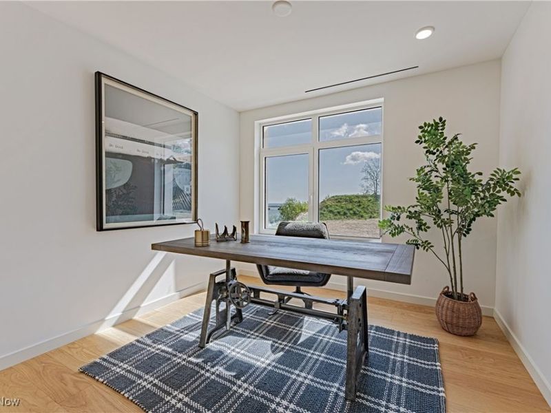 22700 Lake Road, Unit 102, Rocky River, OH 44116 Photo 17