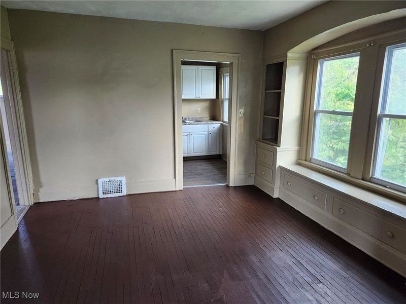 3537 E 144th Street, Cleveland, OH 44120 Photo 17