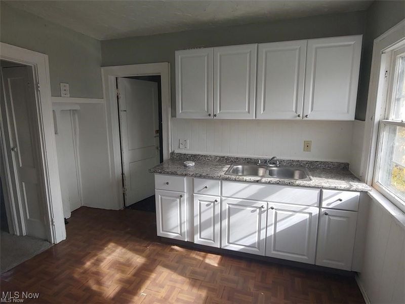 3537 E 144th Street, Cleveland, OH 44120 Photo 5