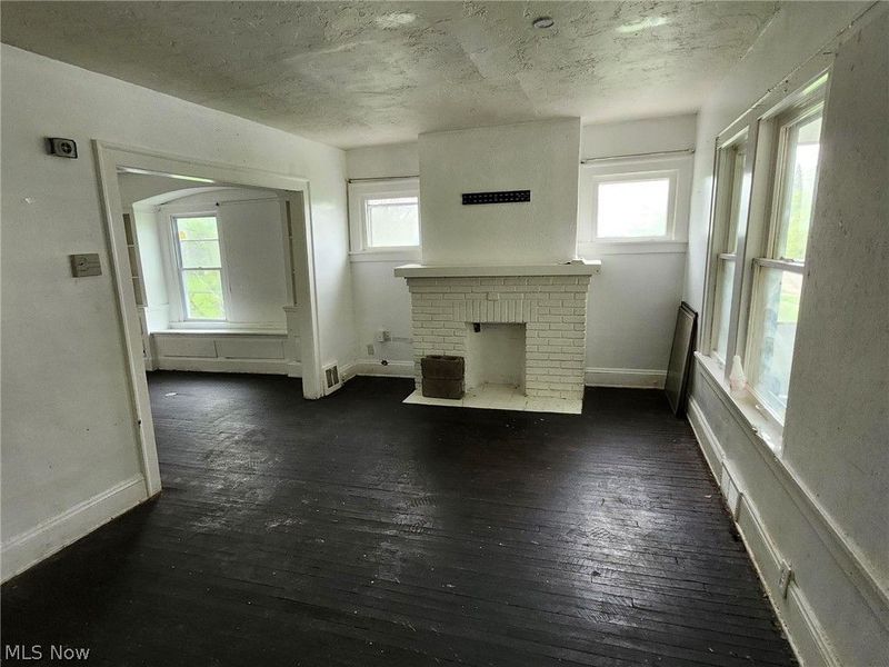 3537 E 144th Street, Cleveland, OH 44120 Photo 6