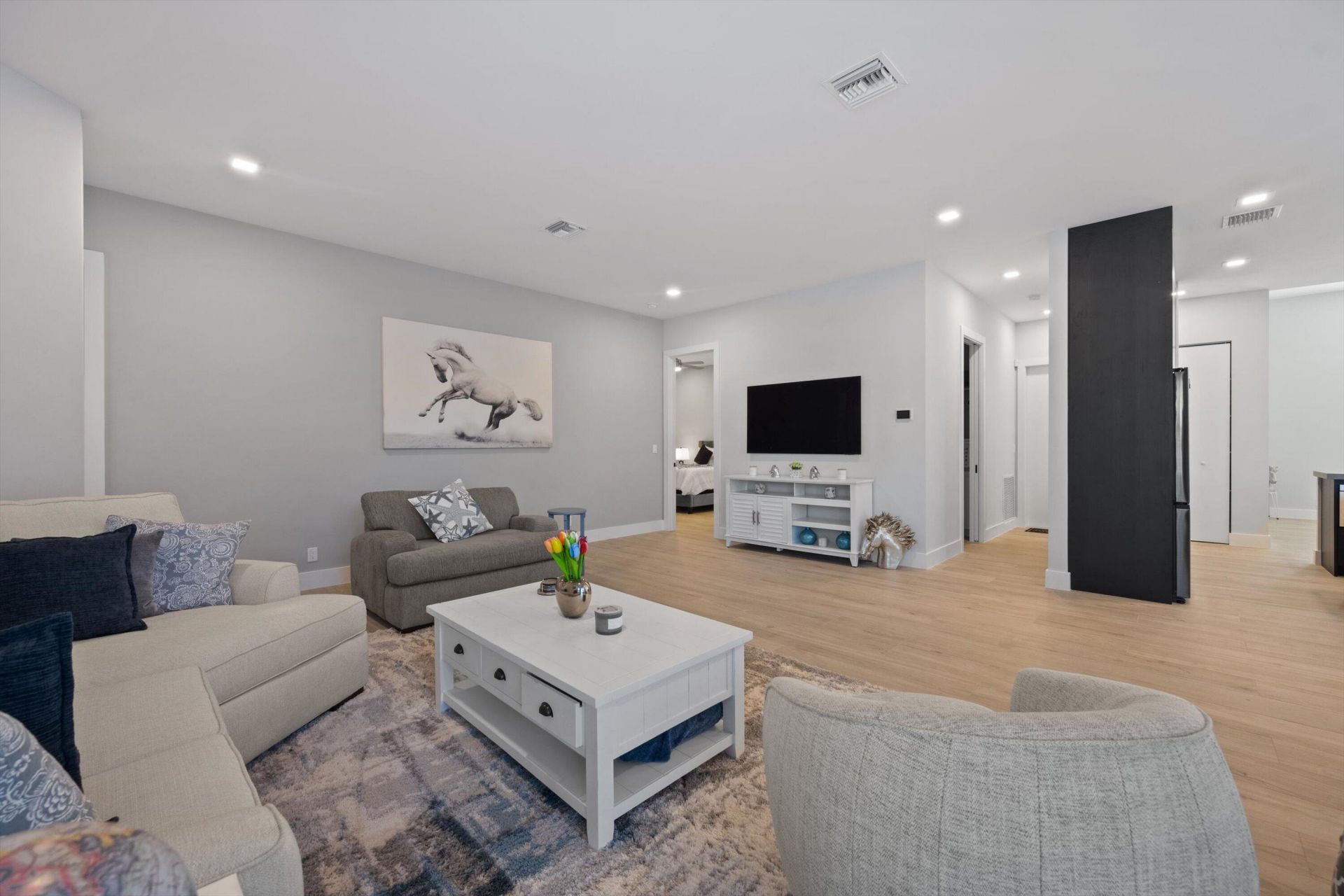 1950 S Club Drive, Wellington, FL 33414 Photo