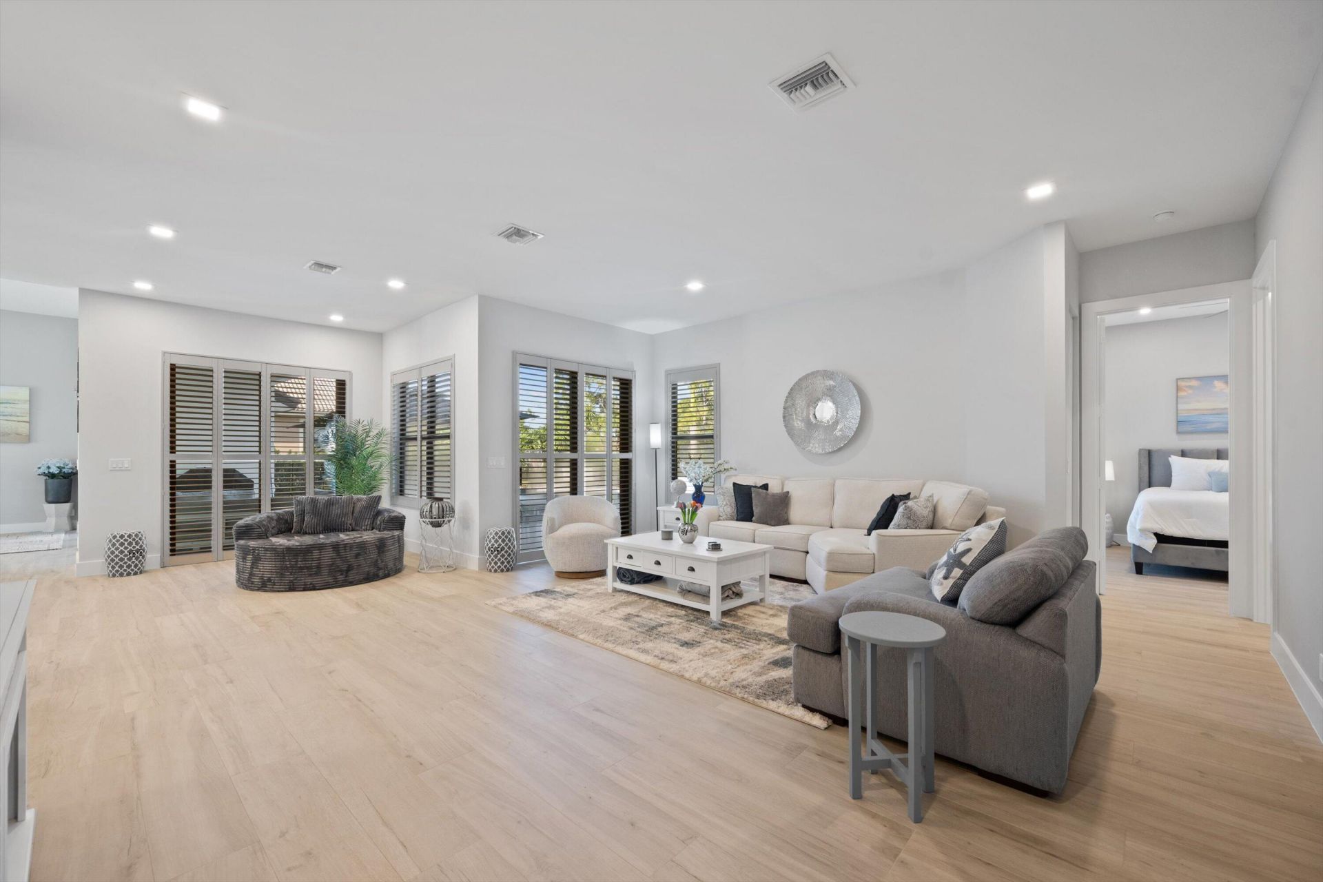 1950 S Club Drive, Wellington, FL 33414 Photo