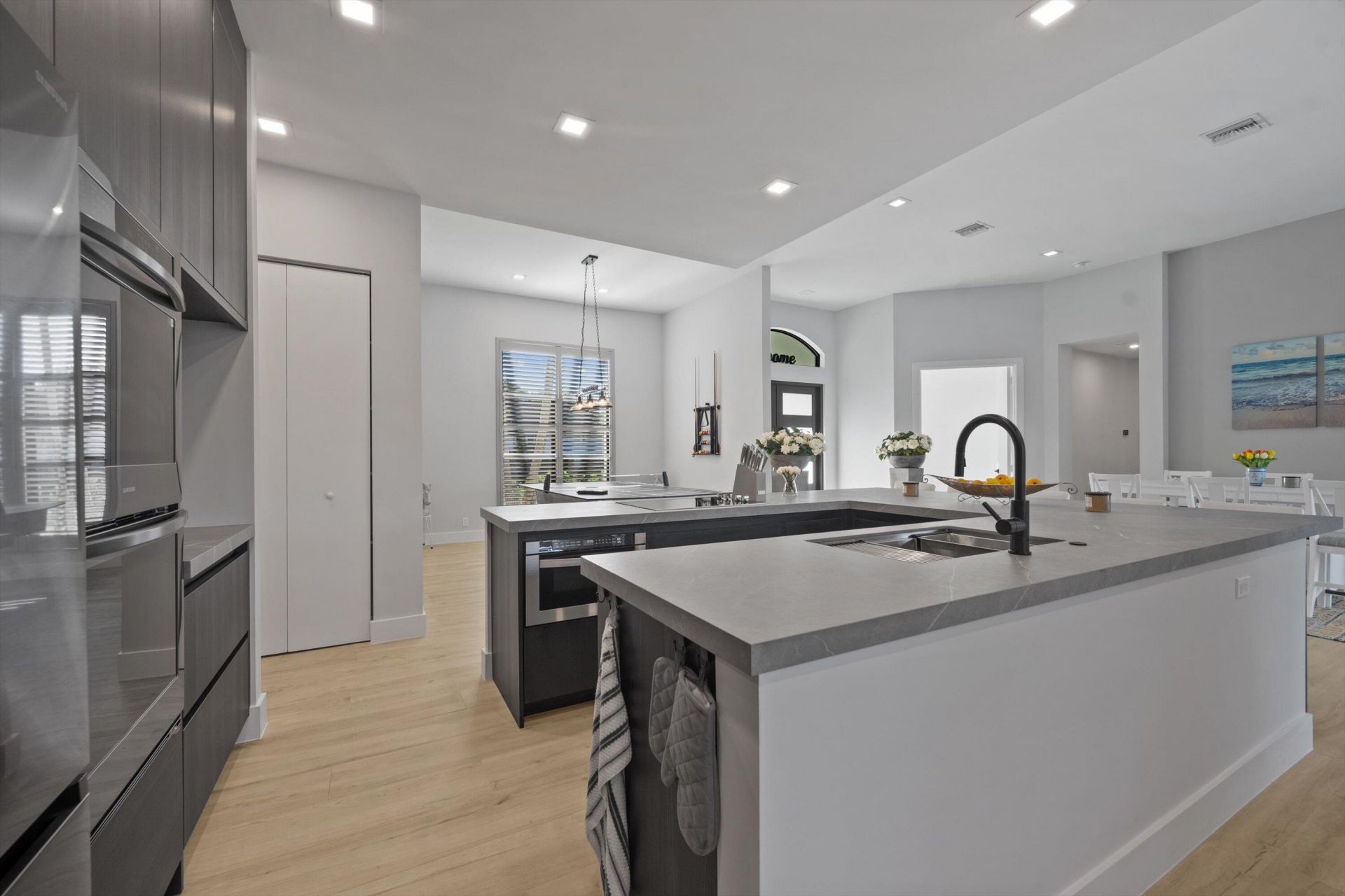 1950 S Club Drive, Wellington, FL 33414 Photo