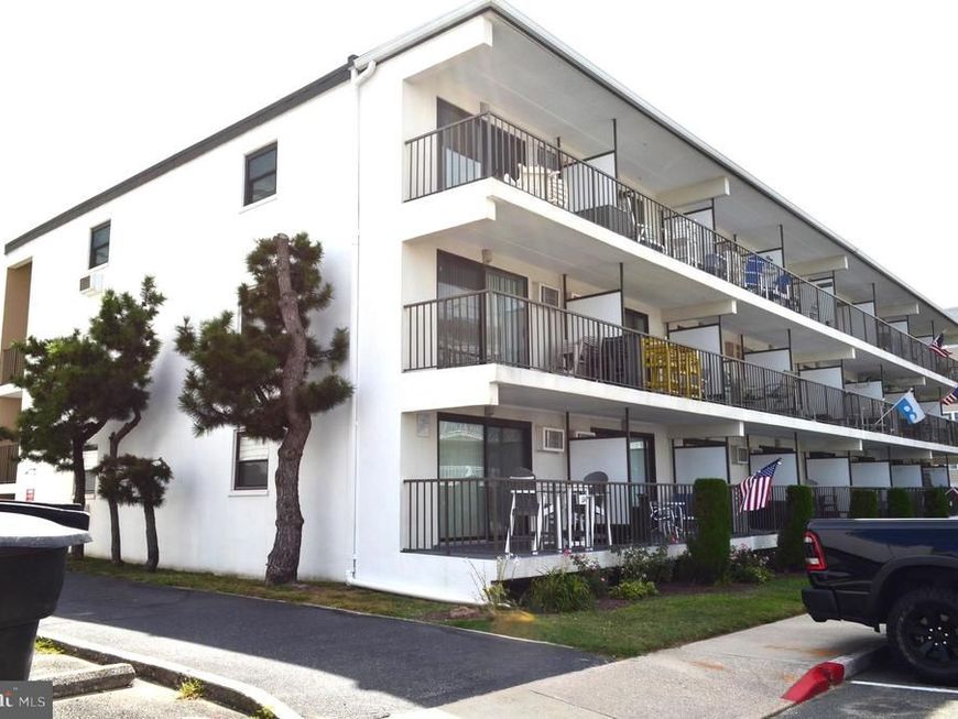 9 138th Street, Unit 307, Ocean City, MD 21842 Main Photo