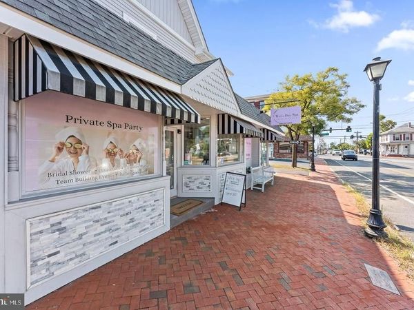 11 E MAIN STREET, MARLTON, NJ 08053