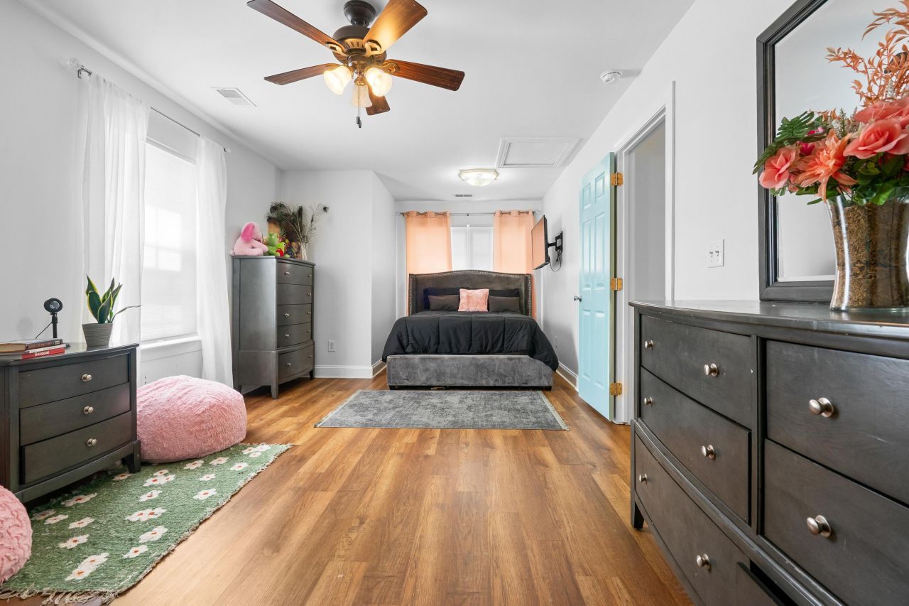 117 Steeple Point Court Photo 22