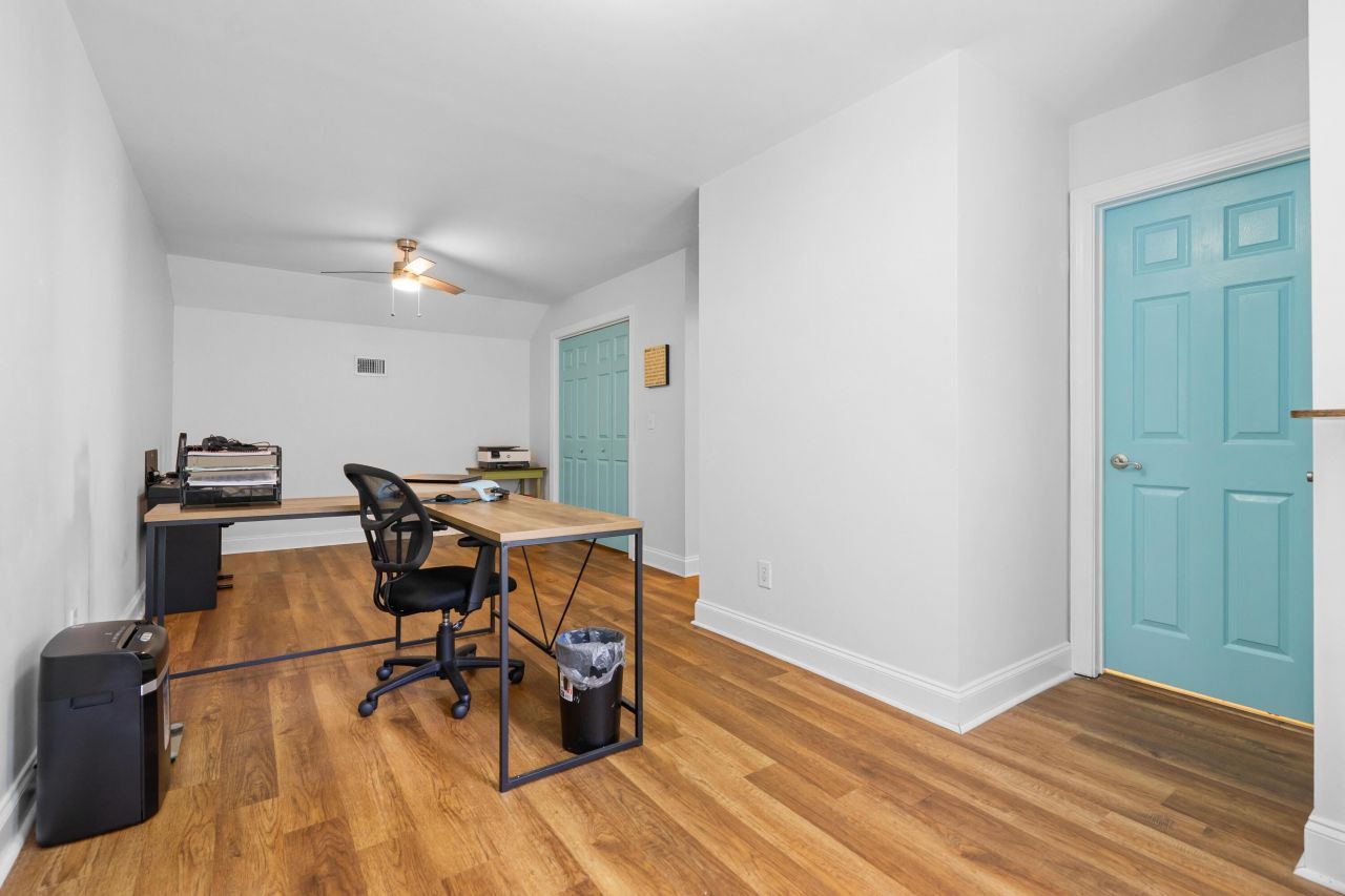 117 Steeple Point Court Photo 27