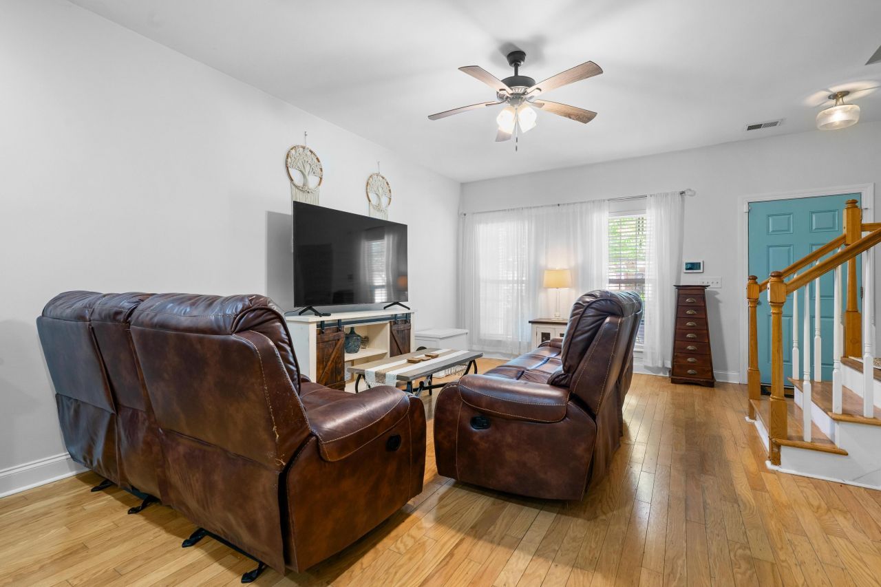 117 Steeple Point Court Photo 9