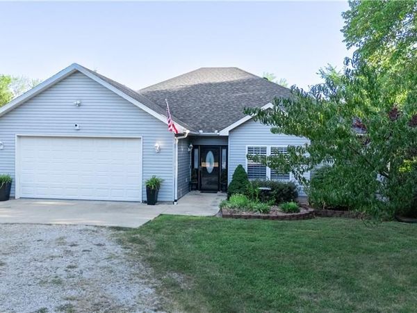 144 SE 250 Road, Warrensburg, MO 64093