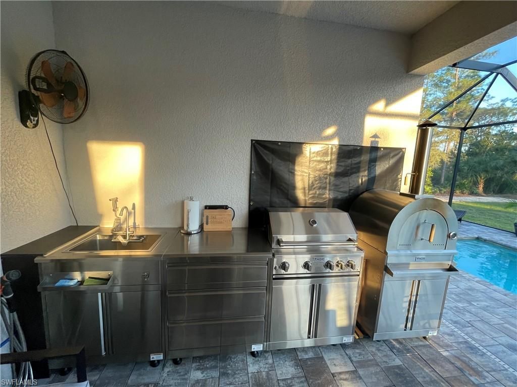 3842 4th Ave Ne, Naples, FL 34120 Photo