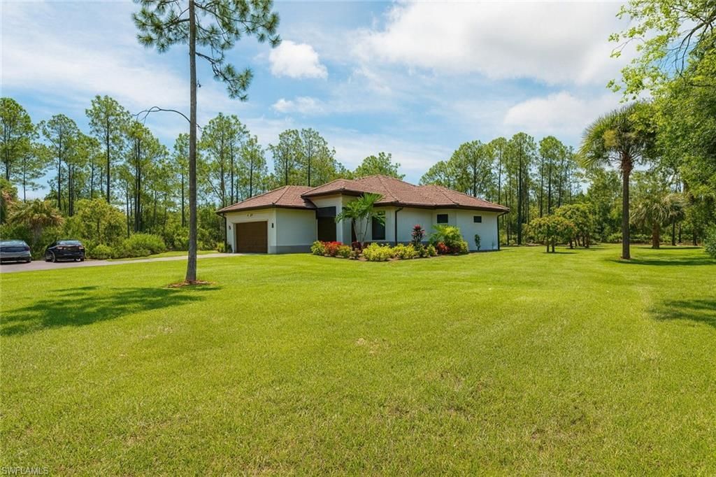 3842 4th Ave Ne, Naples, FL 34120 Photo