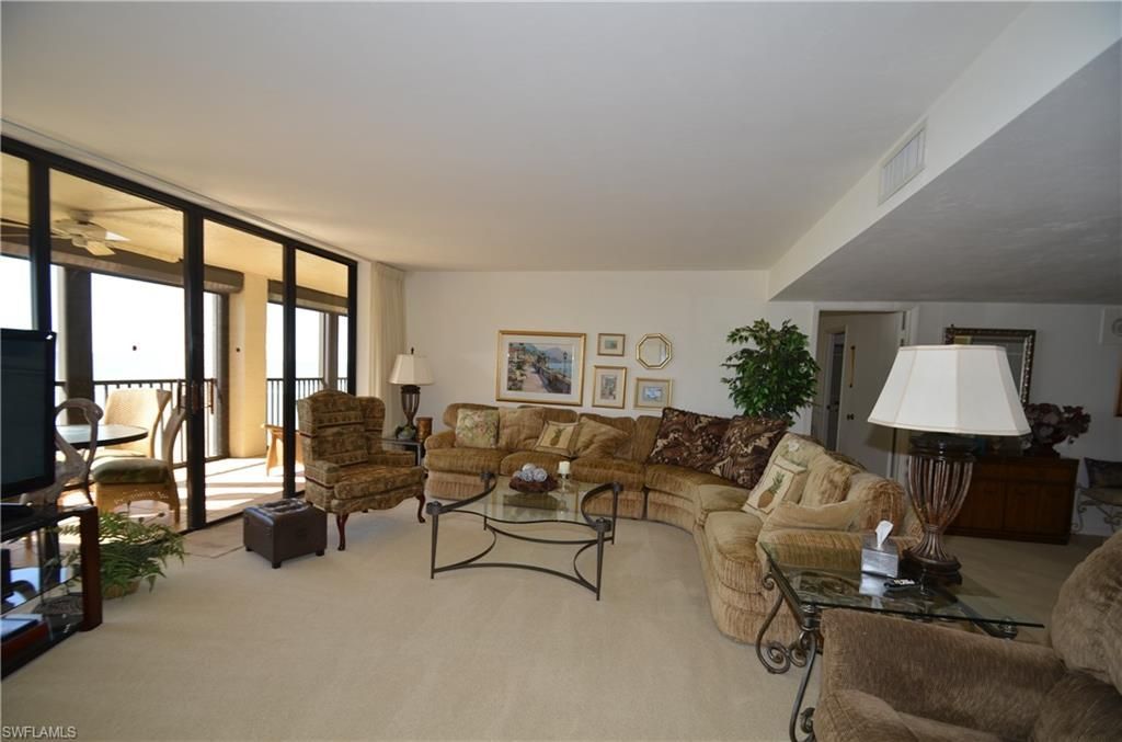 10951 Gulfshore Dr, Unit 504, Naples, FL 34108 Photo