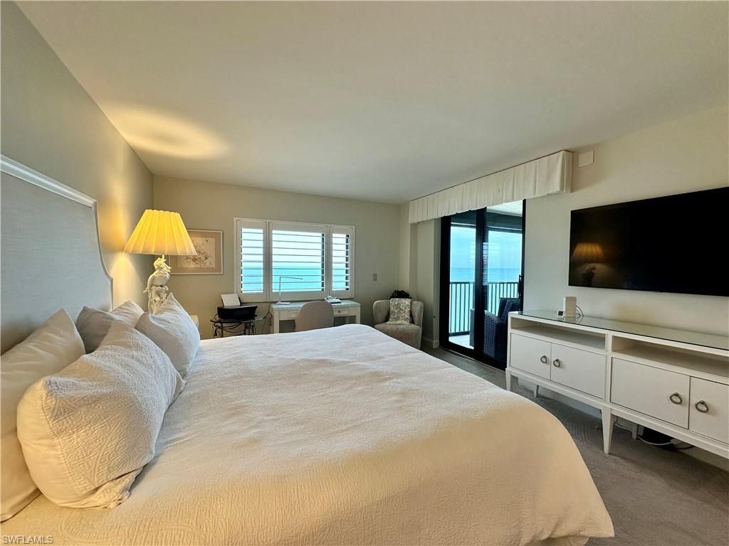10951 Gulfshore Dr, Unit 1405, Naples, FL 34108 Photo