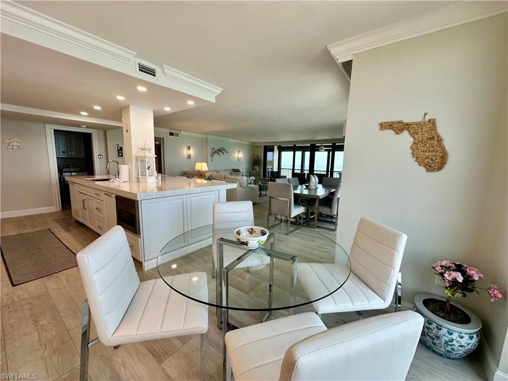 10951 Gulfshore Dr, Unit 1405, Naples, FL 34108 Photo