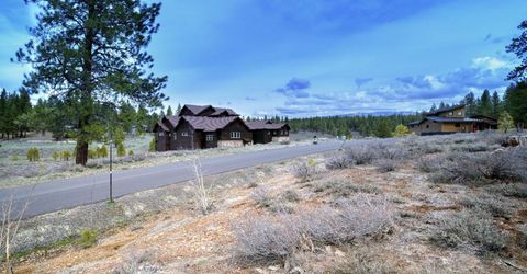 10554 Courtenay Ln, Truckee, CA 96161 Photo