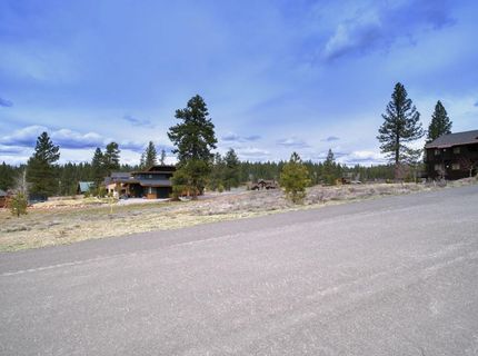 10554 Courtenay Ln, Truckee, CA 96161 Photo