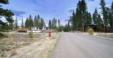10554 Courtenay Ln, Truckee, CA 96161 Photo