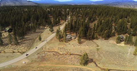 10554 Courtenay Ln, Truckee, CA 96161 Photo