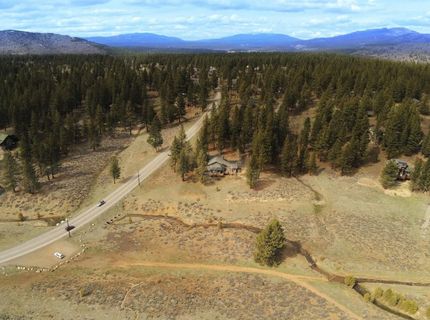 10554 Courtenay Ln, Truckee, CA 96161 Photo
