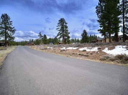 10554 Courtenay Ln, Truckee, CA 96161 Photo