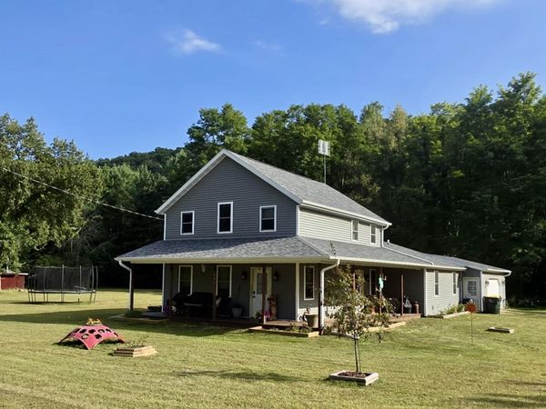 601 William Street, Avoca, WI 53506