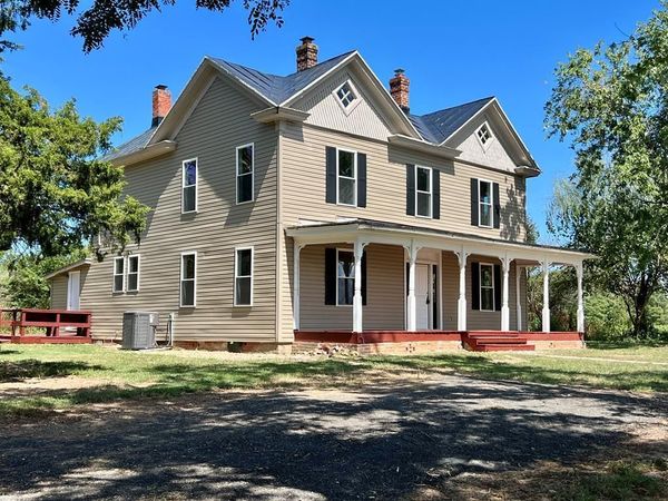 40 Coan Wharf Rd, HEATHSVILLE, VA 22473