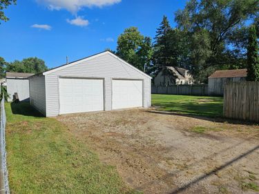 1033 Portland Avenue, Saint Paul Park, MN 55071
