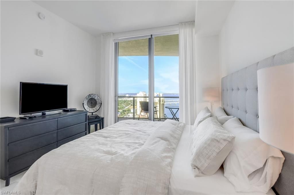 3000 Oasis Grand Blvd, Unit MPH6, Fort Myers, FL 33916 Photo