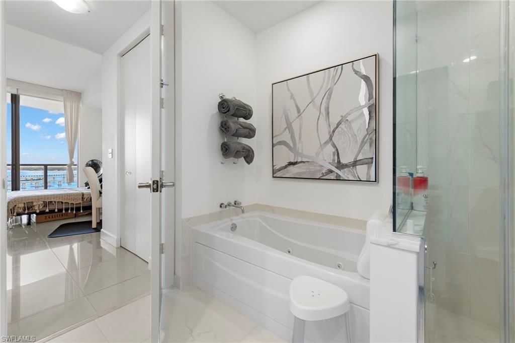 3000 Oasis Grand Blvd, Unit MPH6, Fort Myers, FL 33916 Photo