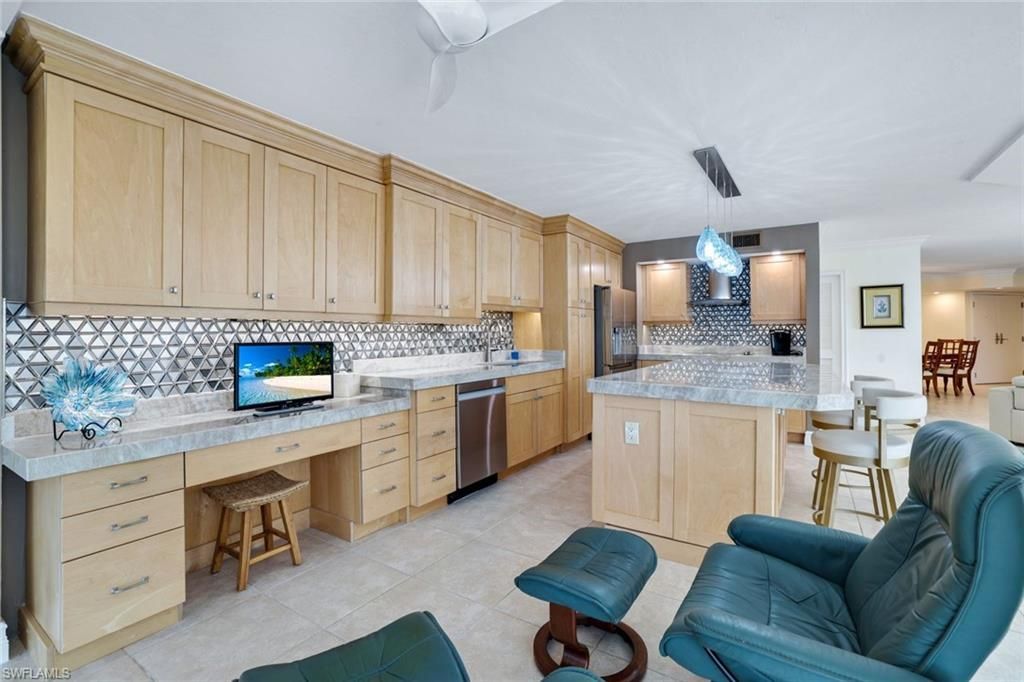 4041 Gulf Shore Blvd N, Unit 802, Naples, FL 34103 Photo