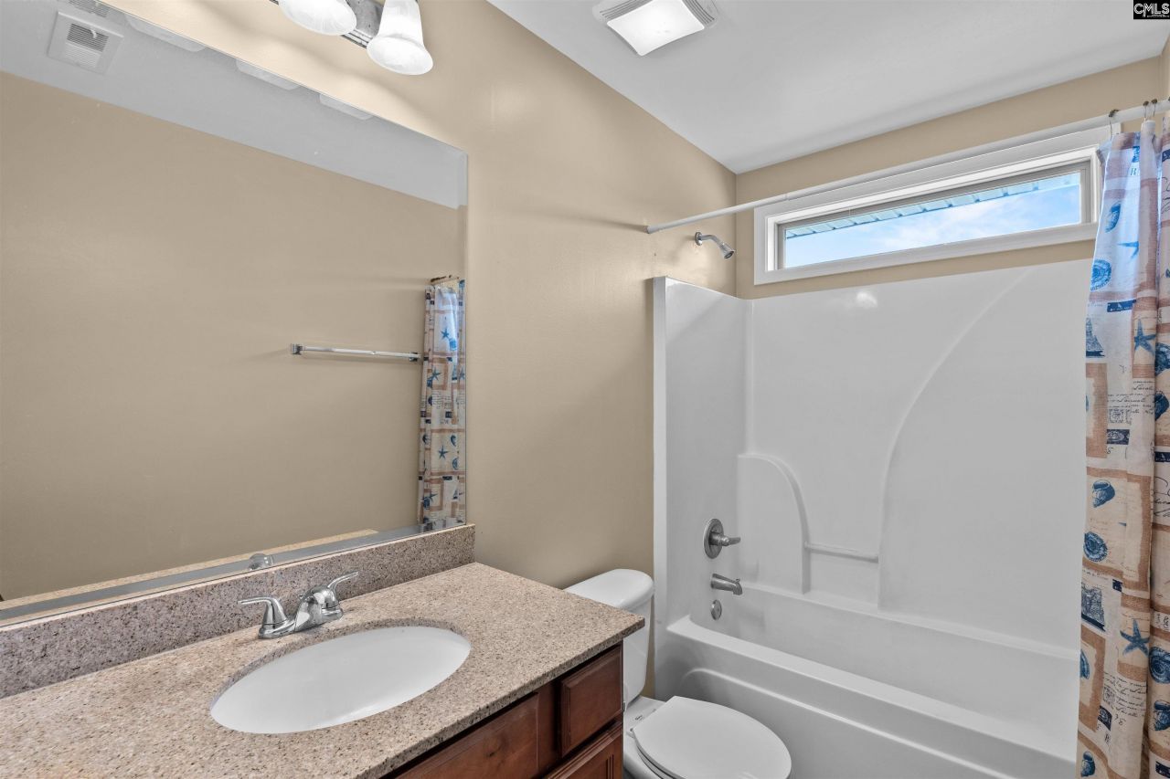 389 Peppercorn Lane Photo 20