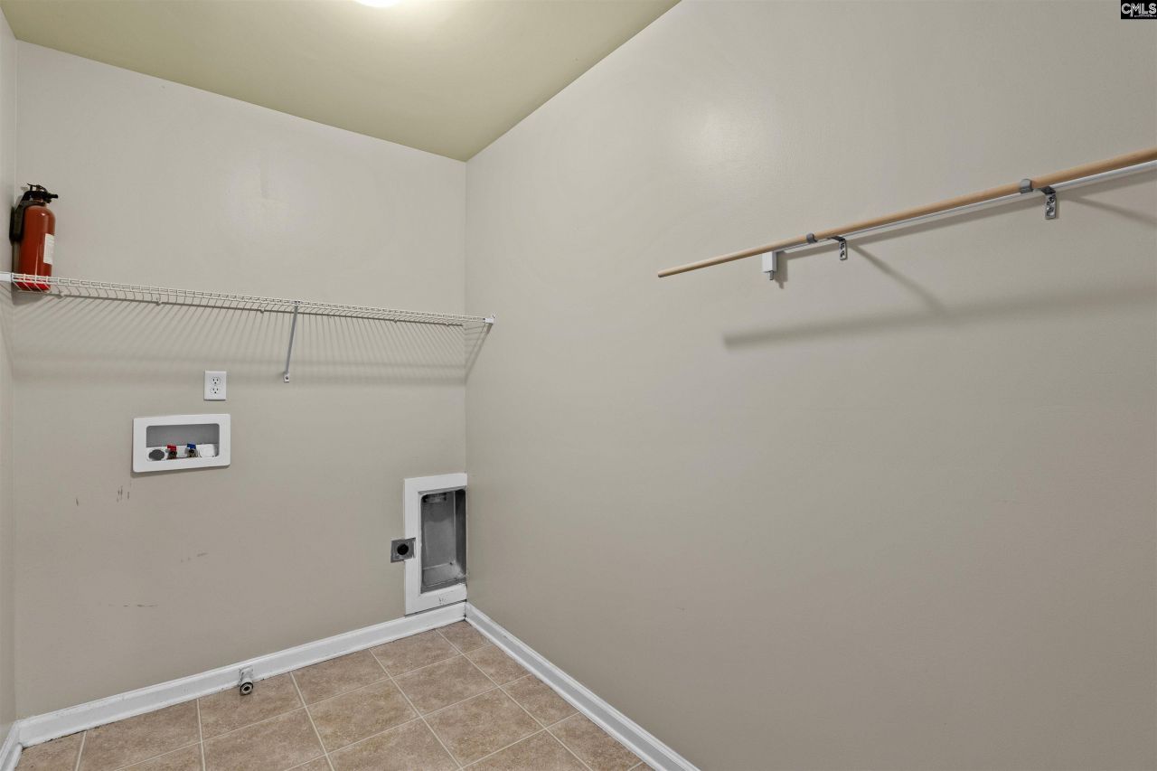 389 Peppercorn Lane Photo 22