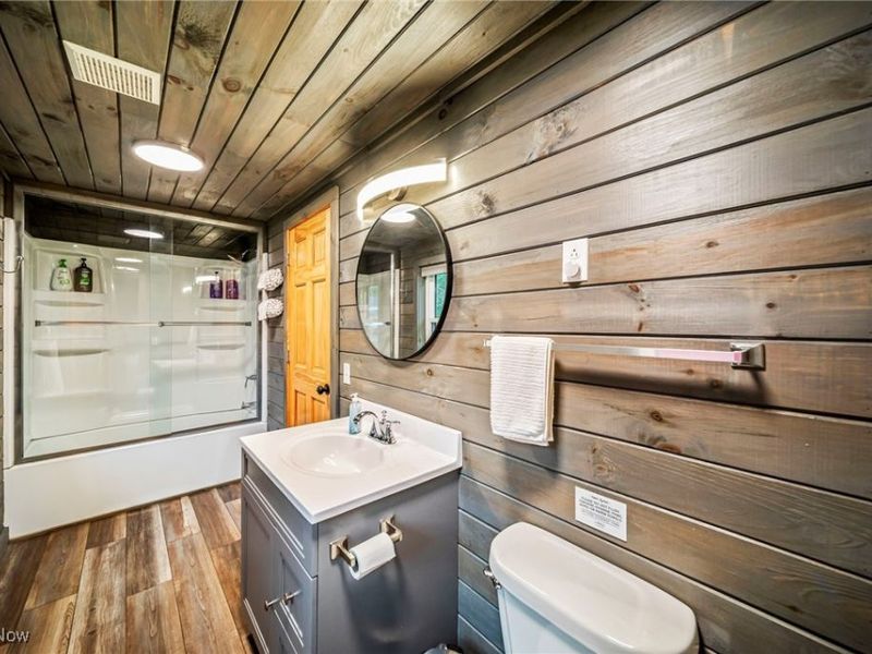 5422 Slater Road, Williamsfield, OH 44093 Photo 16