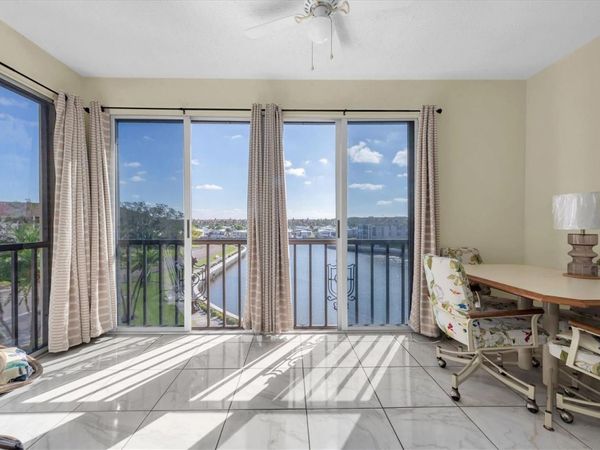 19029 US HIGHWAY 19 N, Unit 8-25, CLEARWATER, FL 33764