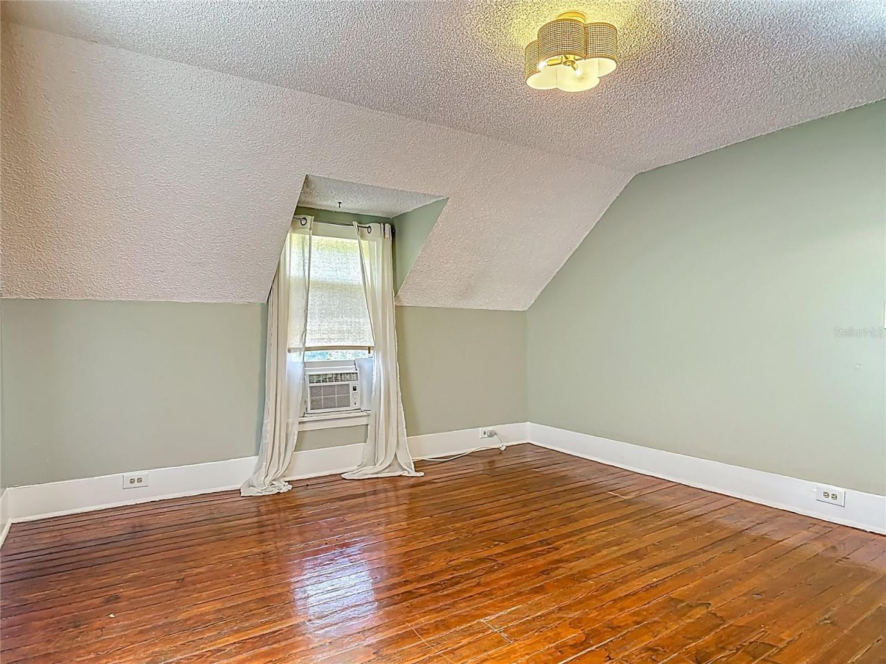 525 W Blue Springs Avenue, Orange City, FL 32763 Photo