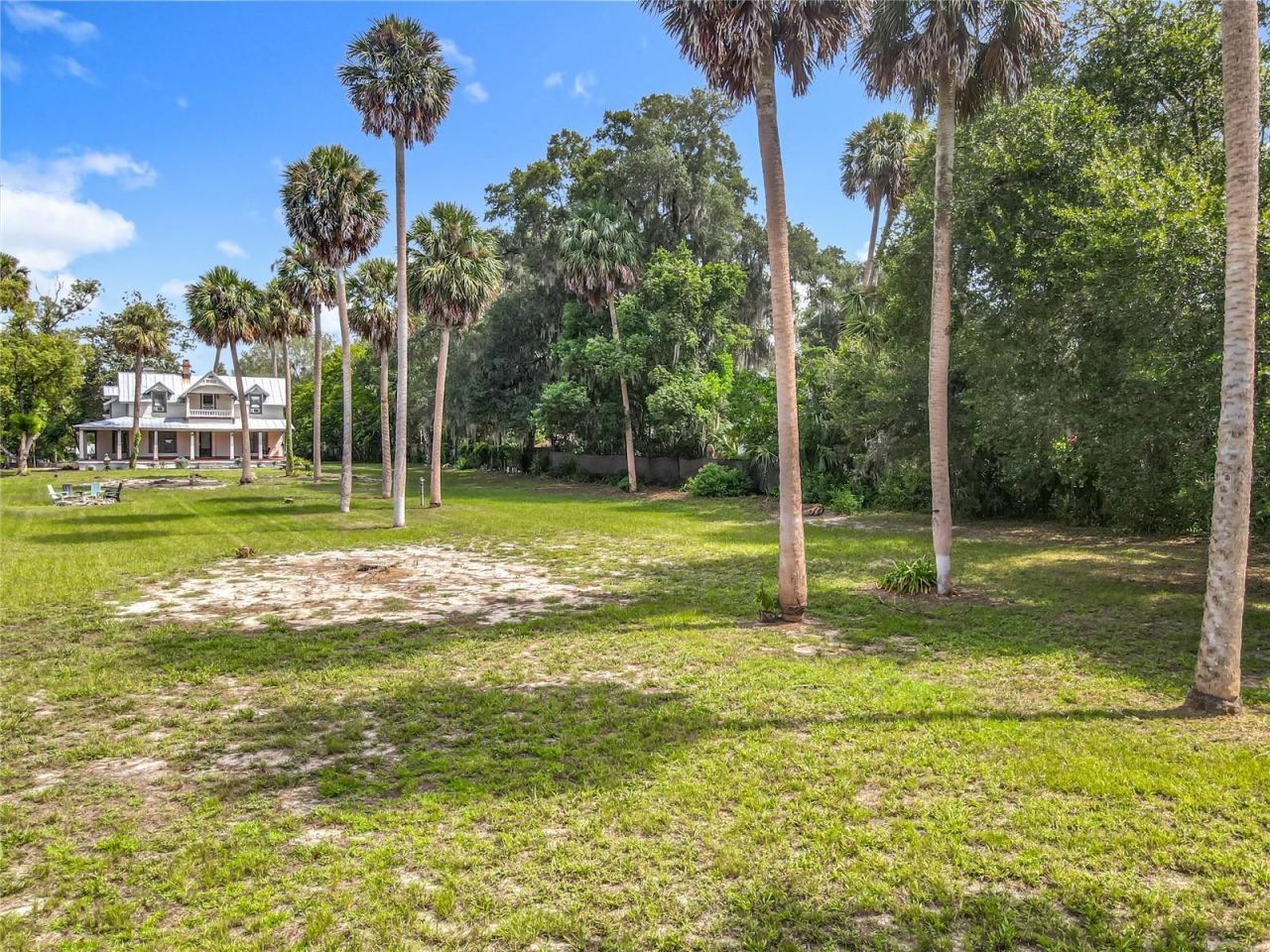 525 W Blue Springs Avenue, Orange City, FL 32763 Photo