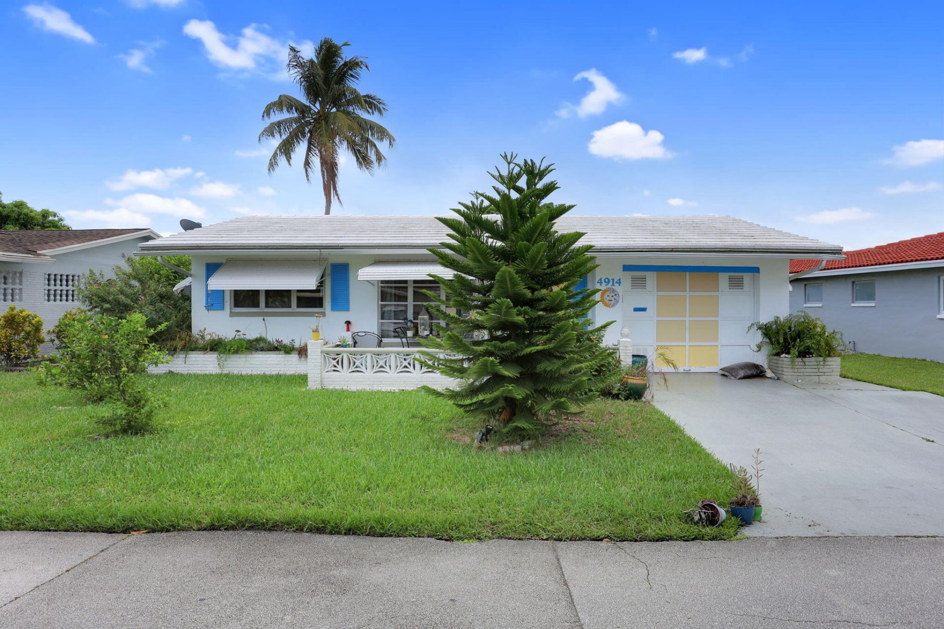 4914 NW 52 Street, Tamarac, FL 33319 Photo