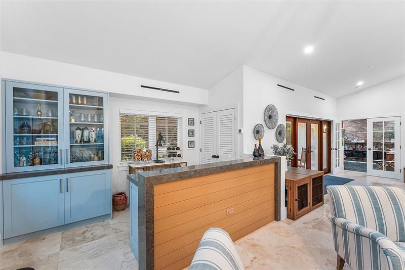 2421 NE 12th Street, Fort Lauderdale, FL 33304 Photo