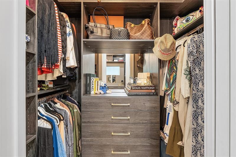 2421 NE 12th Street, Fort Lauderdale, FL 33304 Photo