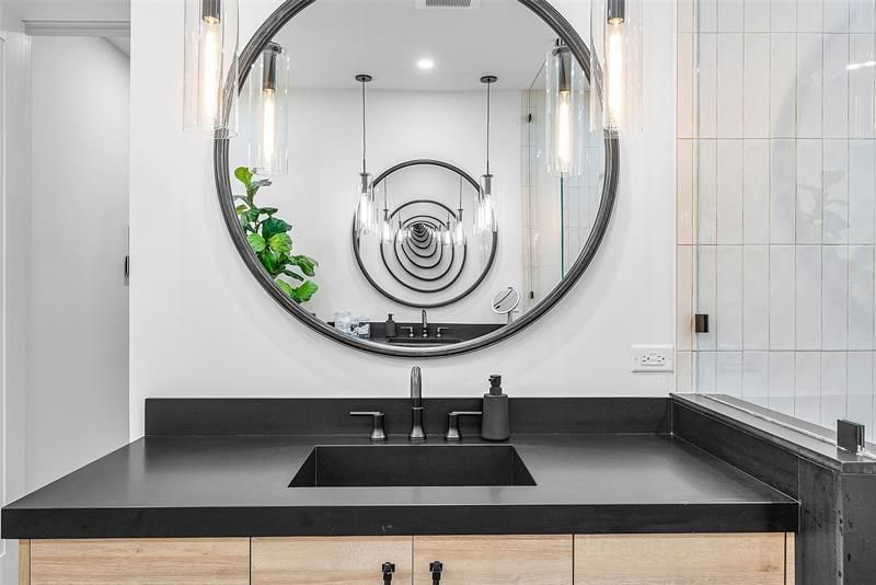 2421 NE 12th Street, Fort Lauderdale, FL 33304 Photo