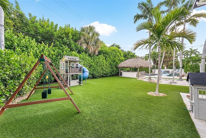 2421 NE 12th Street, Fort Lauderdale, FL 33304 Photo