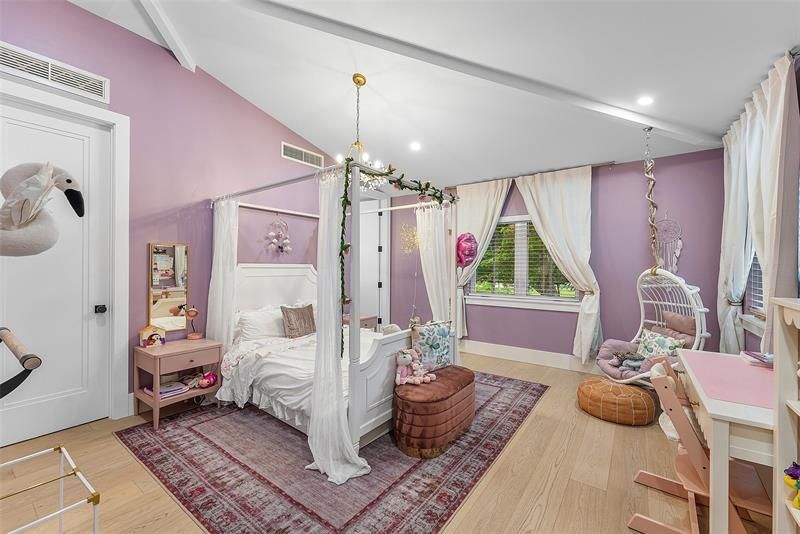 2421 NE 12th Street, Fort Lauderdale, FL 33304 Photo